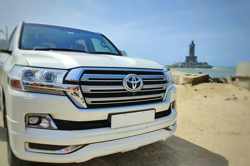 Toyota Land Cruiser V8
